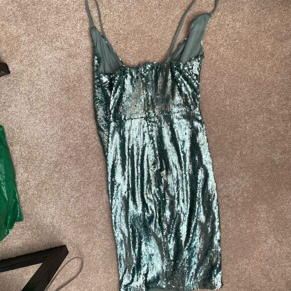 AKIRA Cocktail party sparkly dress size medium - Picture 2 of 2